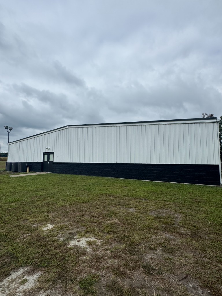 Church exterior painting - Luis Construction