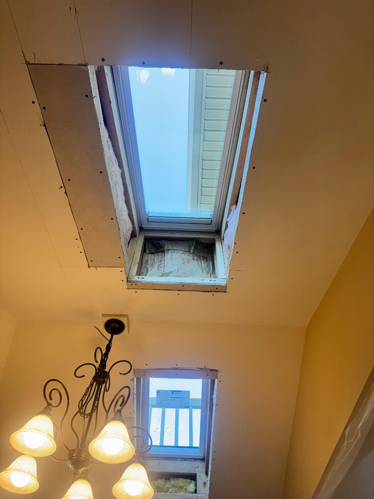 Skylights and interior paint — photo 9