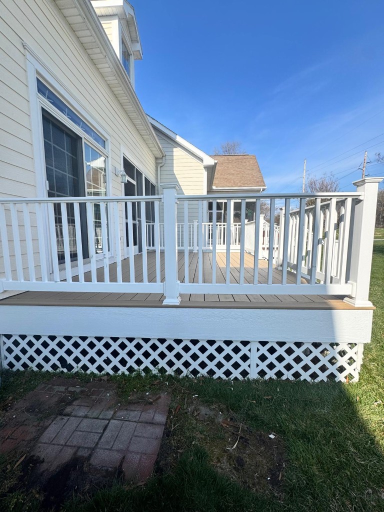 Composite deck project — photo 13
